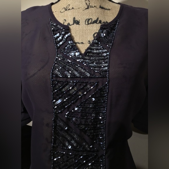 Angie Very Pretty Purple Blouse w/Embellishments - Picture 8 of 9